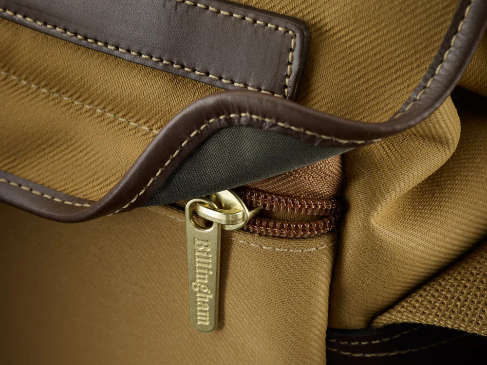 Billingham 207 Black Fibrenyte / Black Leather - Image 7