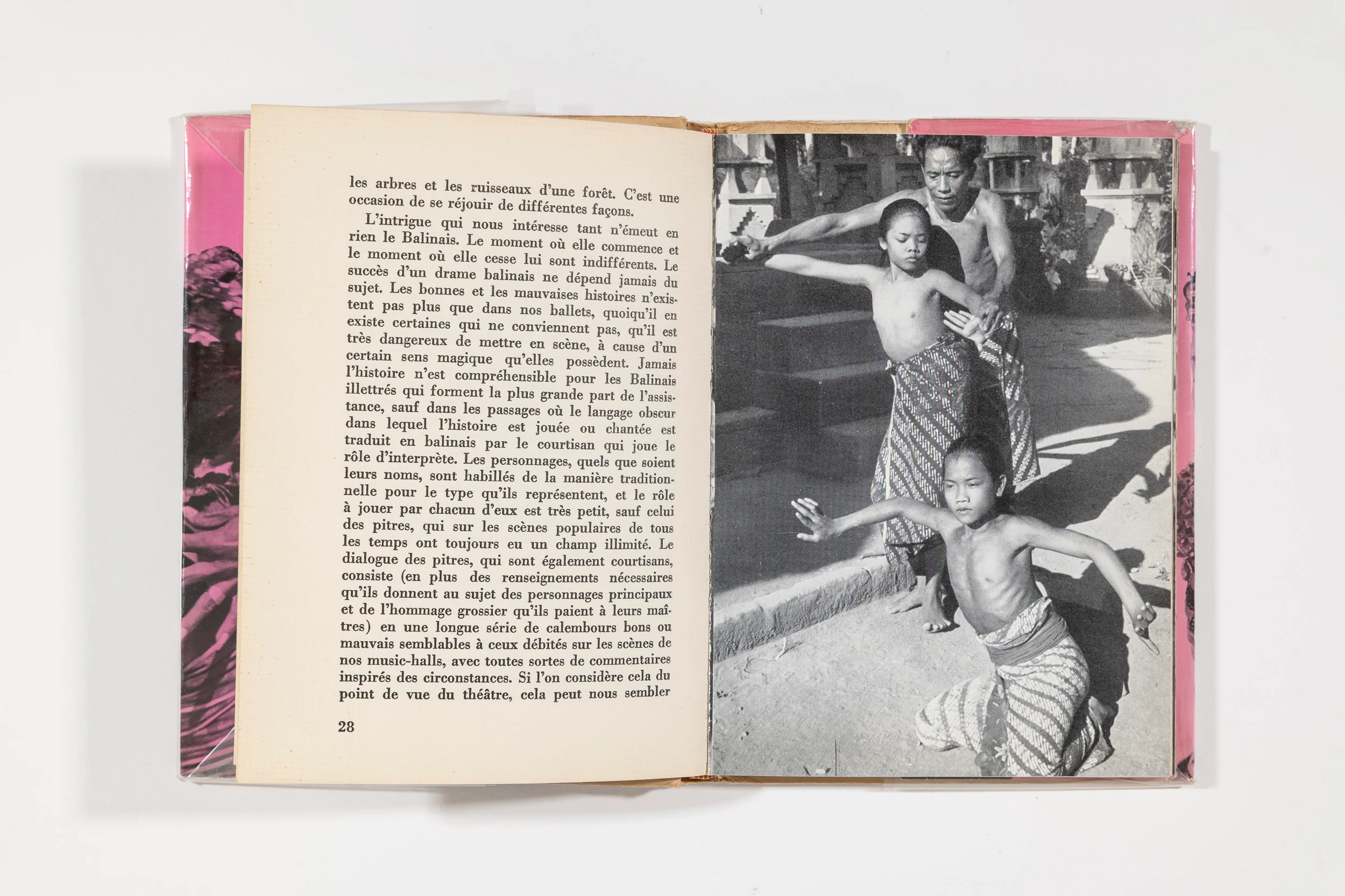 Henri Cartier-Bresson, Les Danses Bali (8+) - Image 4