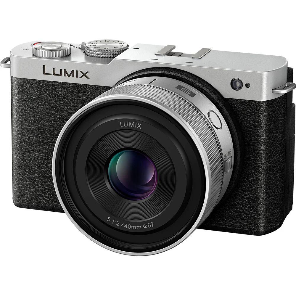 Panasonic S 40mm f2 Lens - Silver - Image 3