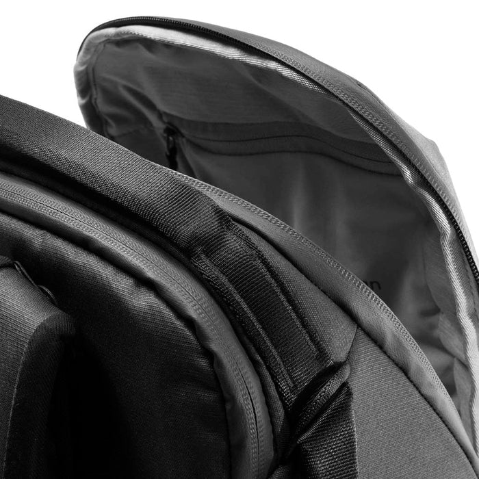Peak Design Everyday Backpack 15L Zip - Black - Image 3