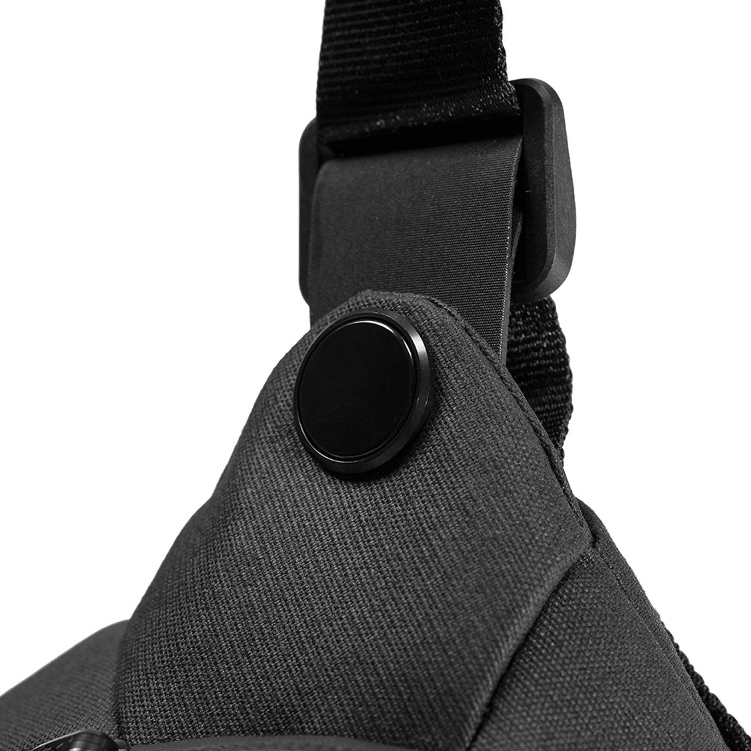 Peak Design Everyday Sling 3L - Black - Image 3